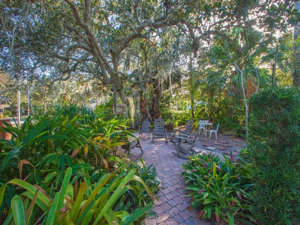 3001 N Indian River Drive Drive Fort Pierce, FL 34946