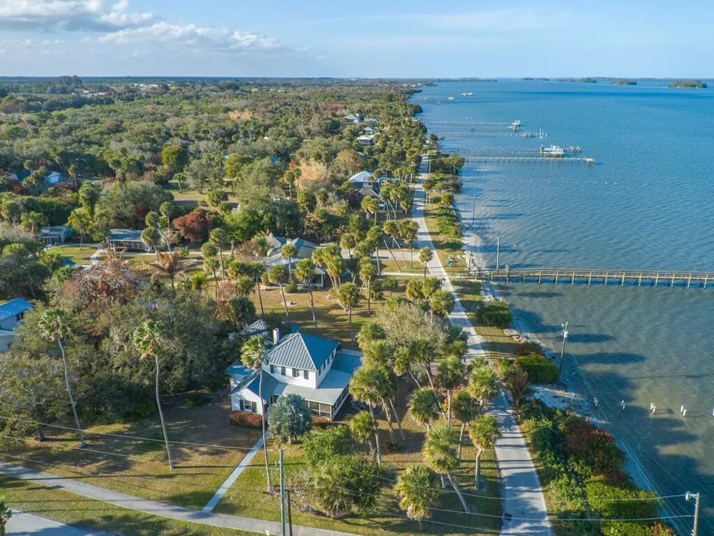 3001 N Indian River Drive Drive Fort Pierce, FL 34946