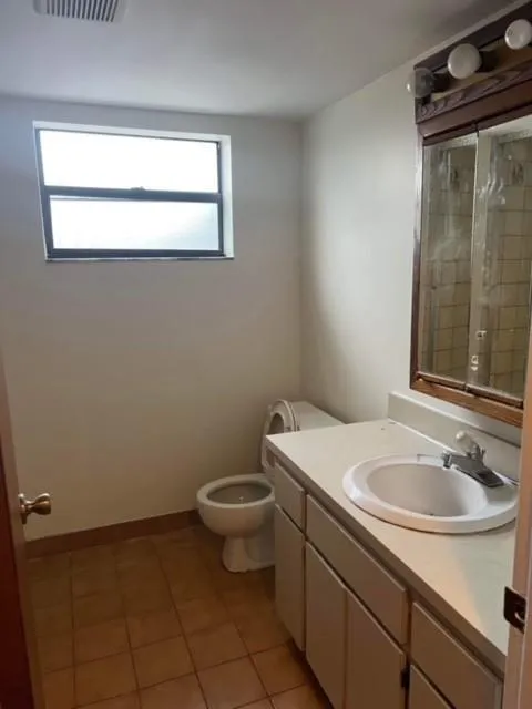 5922 Thomas Street Hollywood, FL 33021