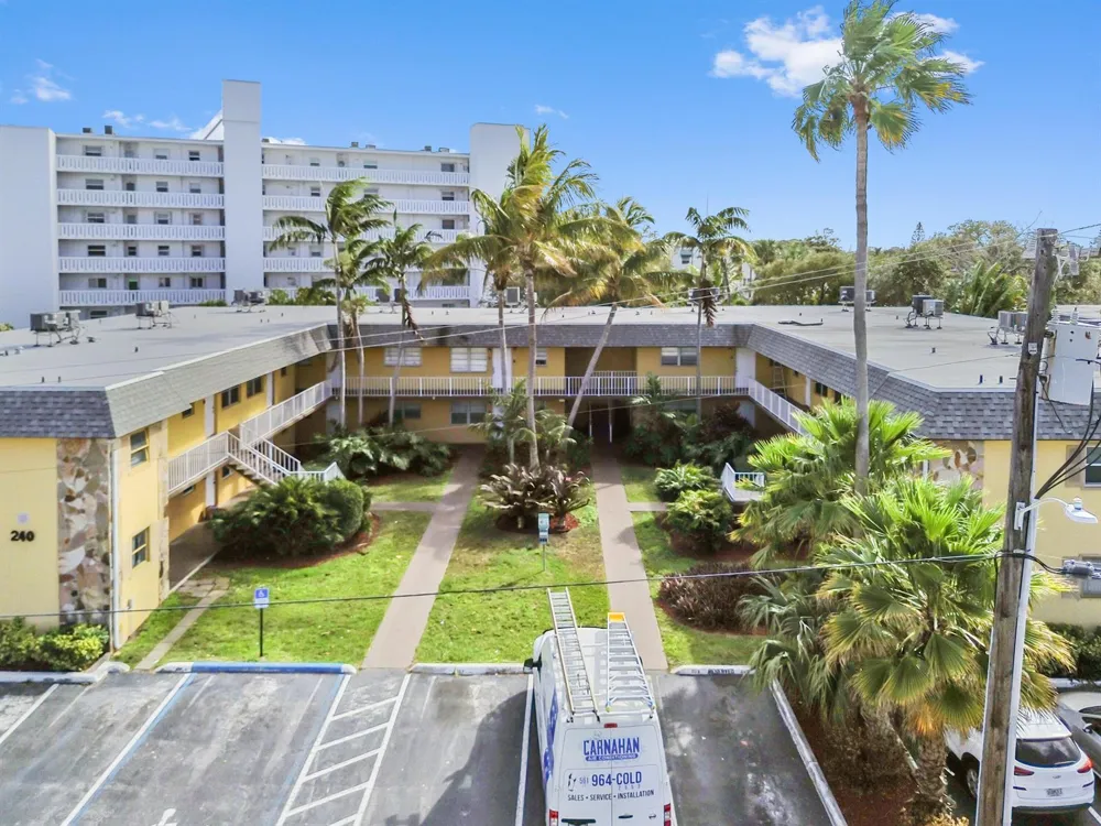 240 Croton Avenue #102 Lantana, FL 33462