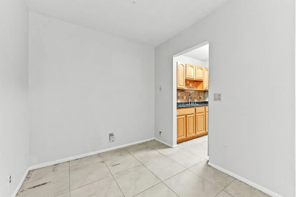 240 Croton Avenue #102 Lantana, FL 33462