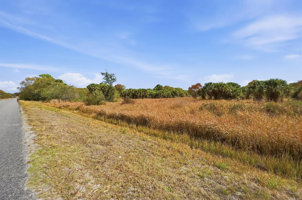 1038 37th S Street Fort Pierce, FL 34947