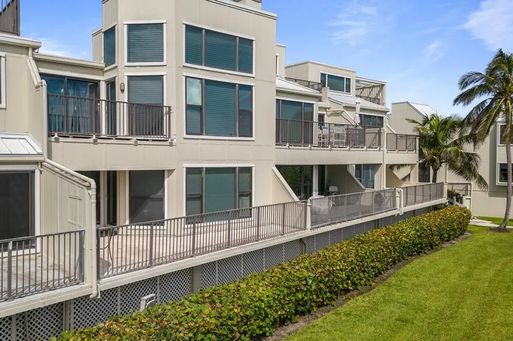 2051 NE Ocean Boulevard #C13 Stuart, FL 34996