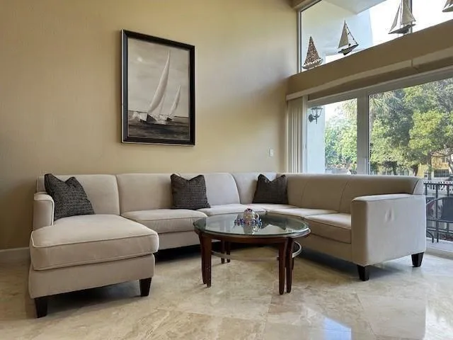 5555 OCEAN BOULEVARD #45 Lauderdale By The Sea, FL 33308