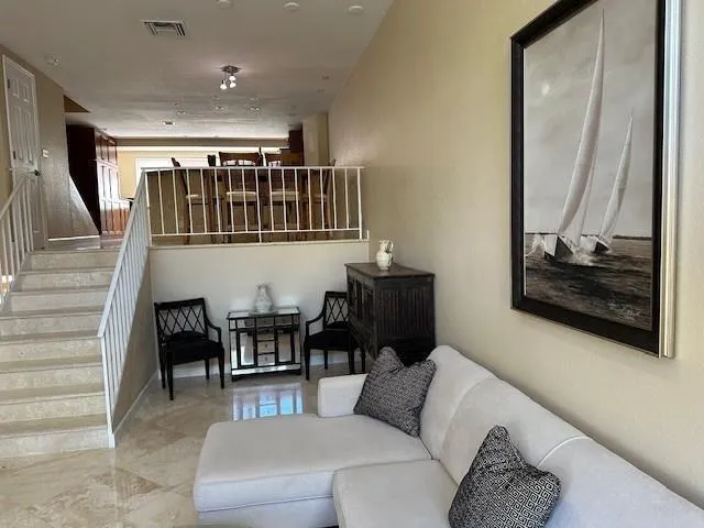 5555 OCEAN BOULEVARD #45 Lauderdale By The Sea, FL 33308