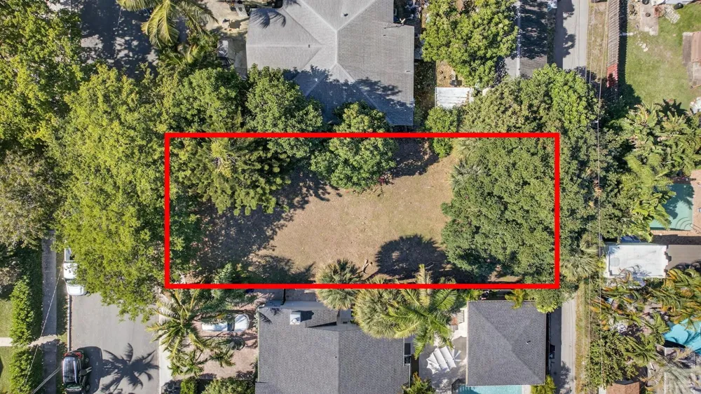 427 32nd Street West Palm Beach, FL 33407
