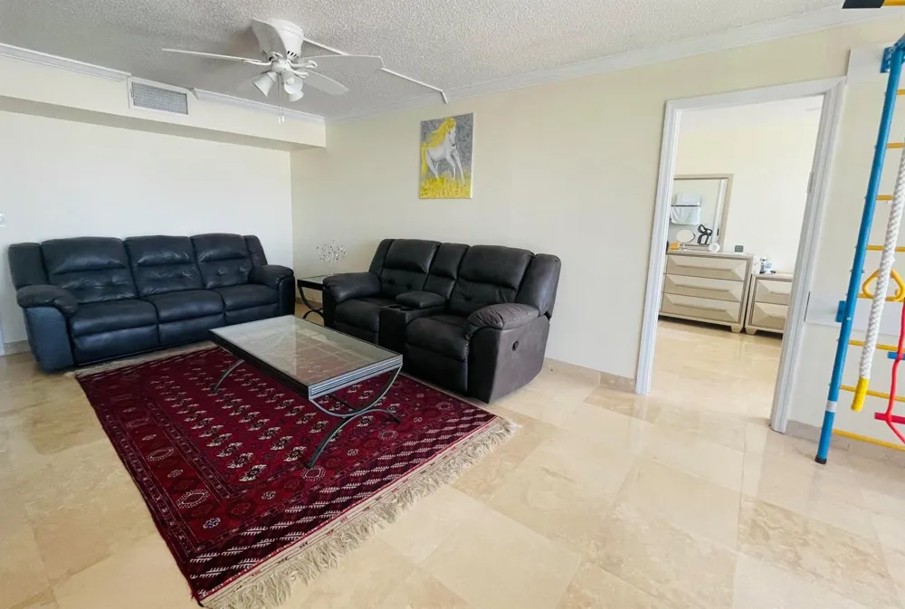 1237 Hillsboro Mile #302 Hillsboro Beach, FL 33062