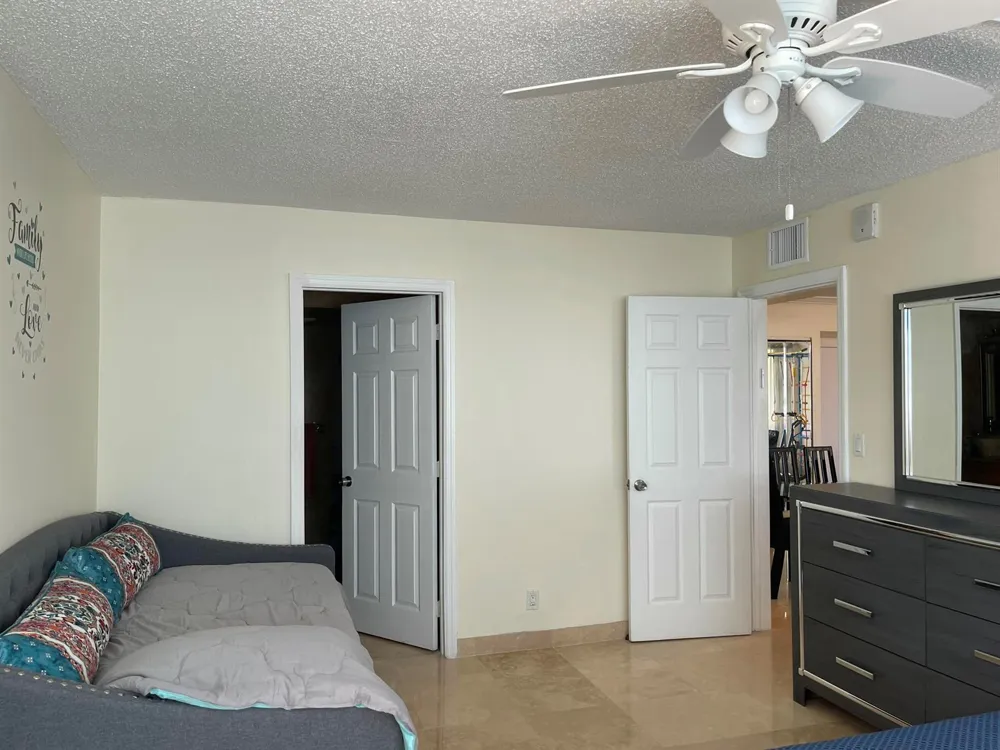 1237 Hillsboro Mile #302 Hillsboro Beach, FL 33062