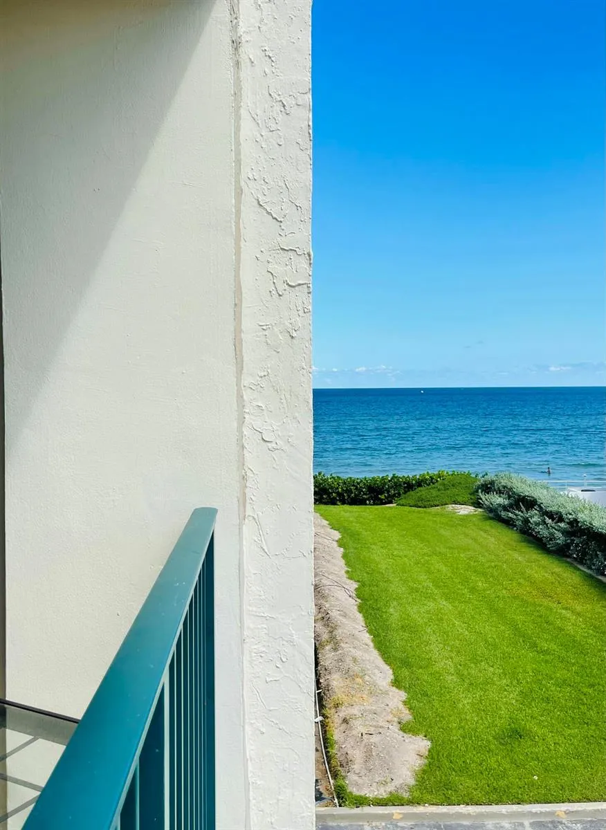 1237 Hillsboro Mile #302 Hillsboro Beach, FL 33062
