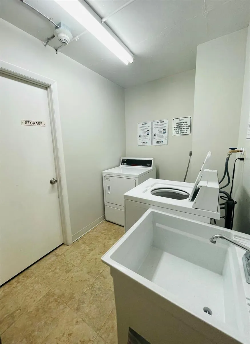 1237 Hillsboro Mile #302 Hillsboro Beach, FL 33062