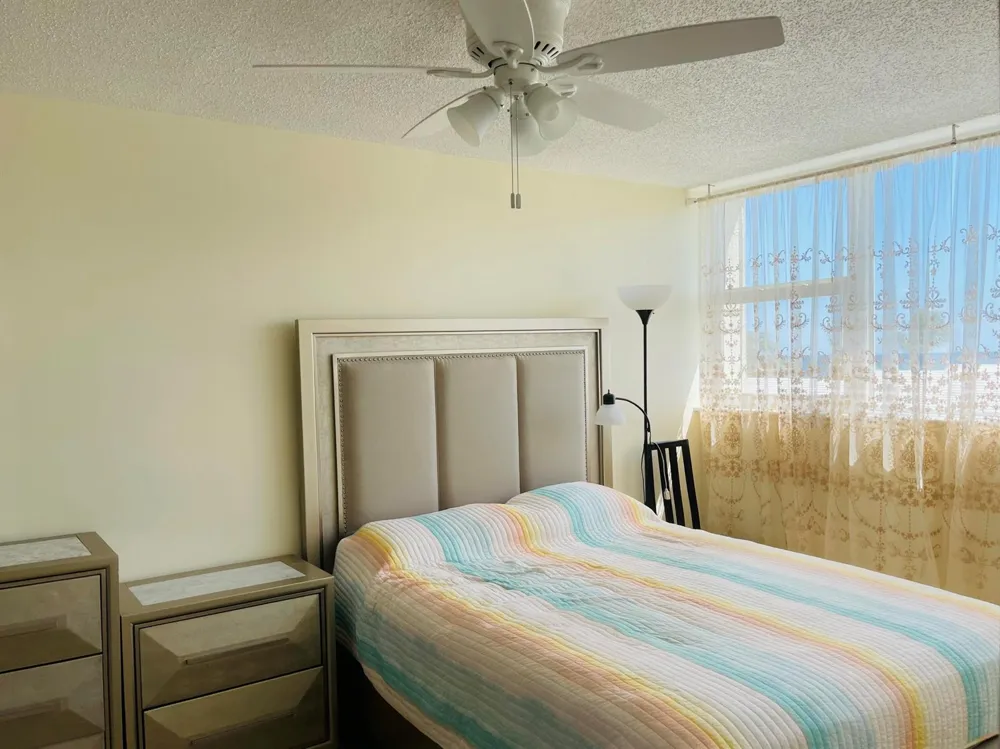 1237 Hillsboro Mile #302 Hillsboro Beach, FL 33062