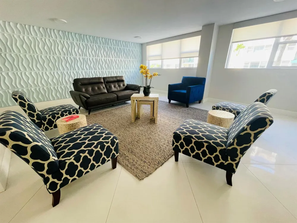 1237 Hillsboro Mile #302 Hillsboro Beach, FL 33062