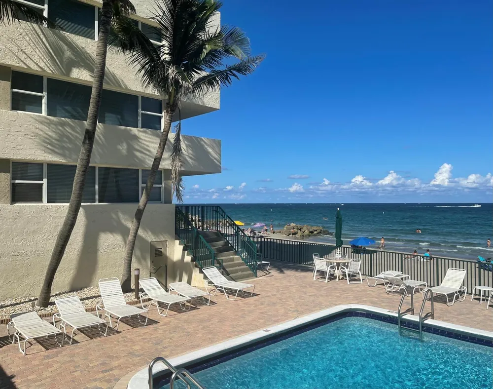 1237 Hillsboro Mile #302 Hillsboro Beach, FL 33062