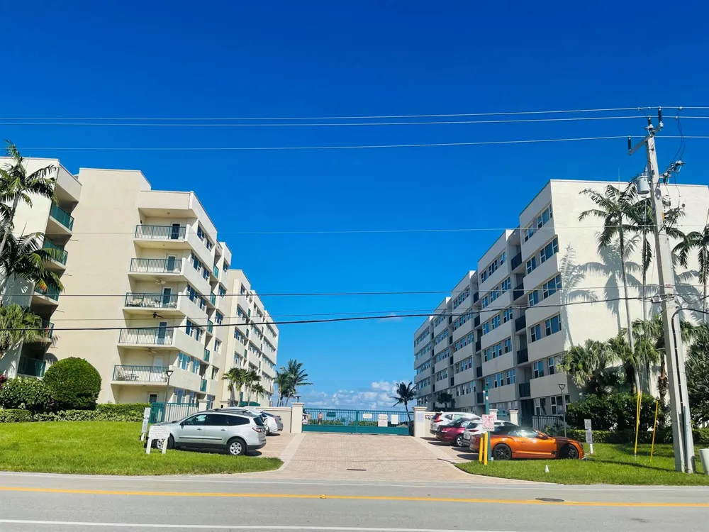 1237 Hillsboro Mile #302 Hillsboro Beach, FL 33062