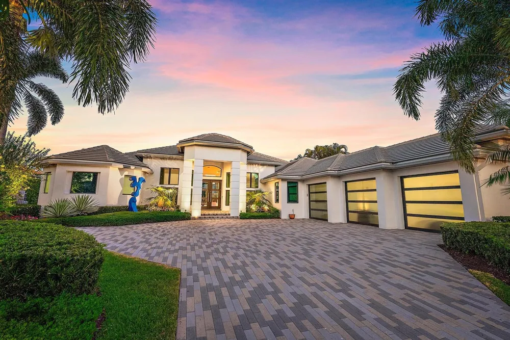 7638 Hawks Landing Drive West Palm Beach, FL 33412