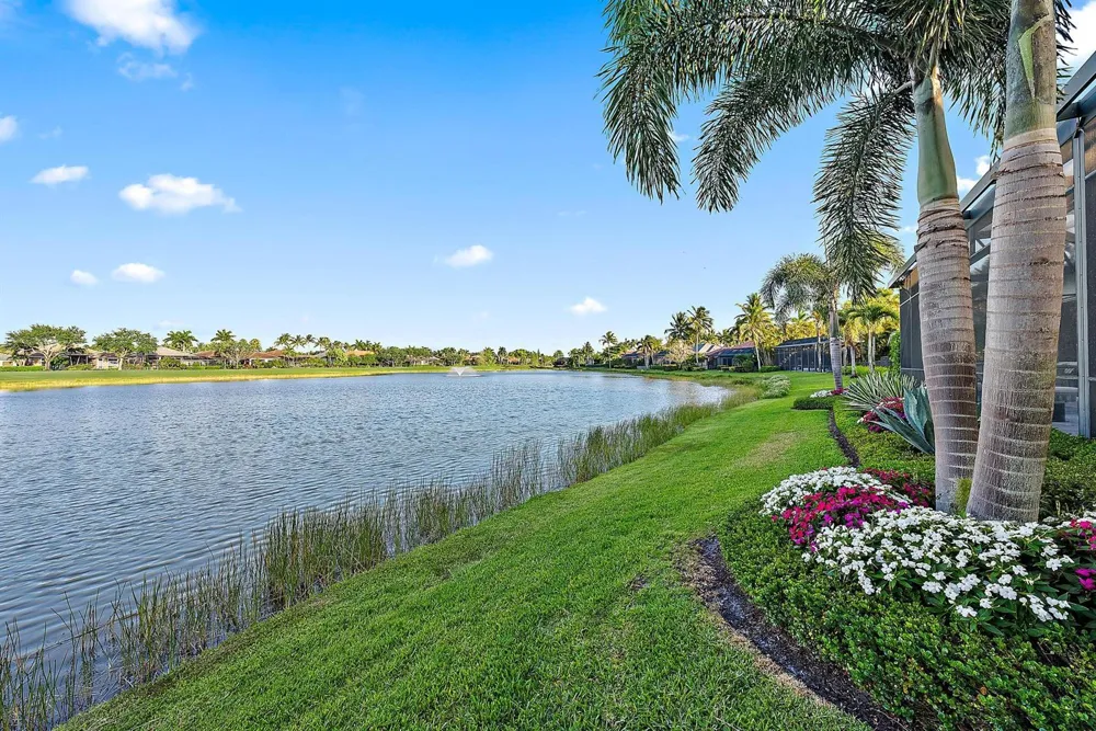 7638 Hawks Landing Drive West Palm Beach, FL 33412