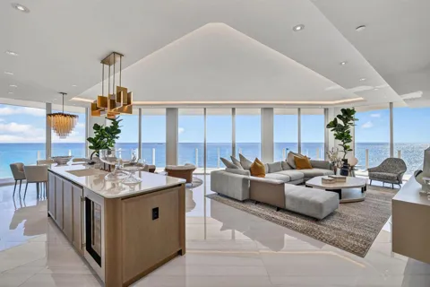 525 Fort Lauderdale Beach Boulevard #901