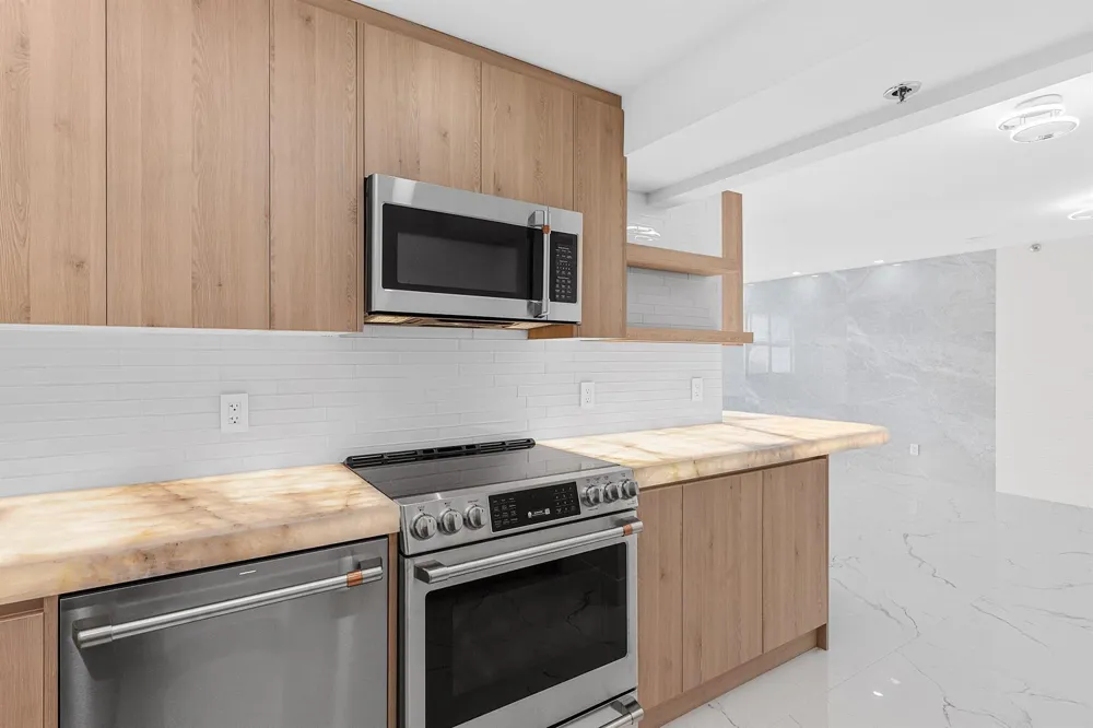 4505 S Ocean Boulevard #803 Highland Beach, FL 33487