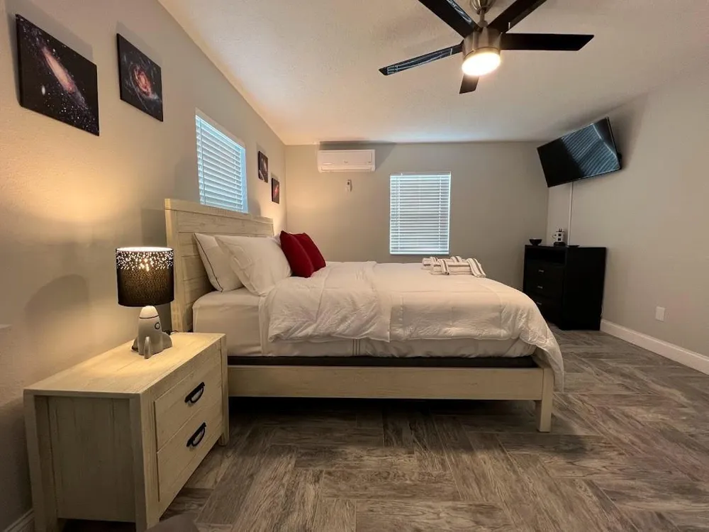 1810 Elizabeth Street Melbourne, FL 32901