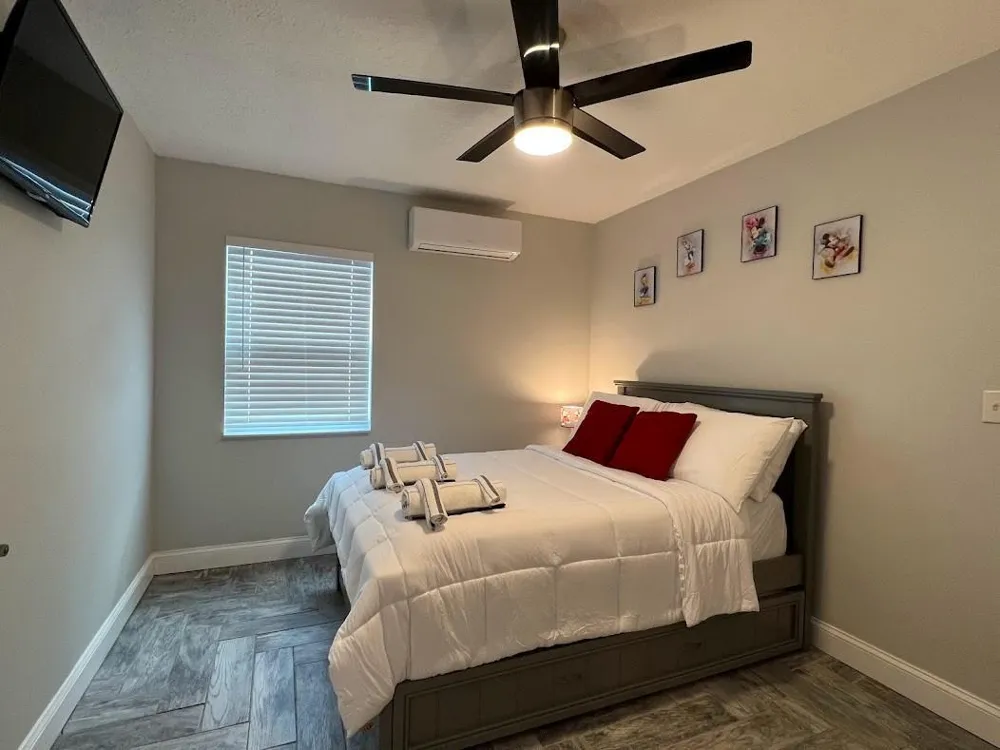1810 Elizabeth Street Melbourne, FL 32901