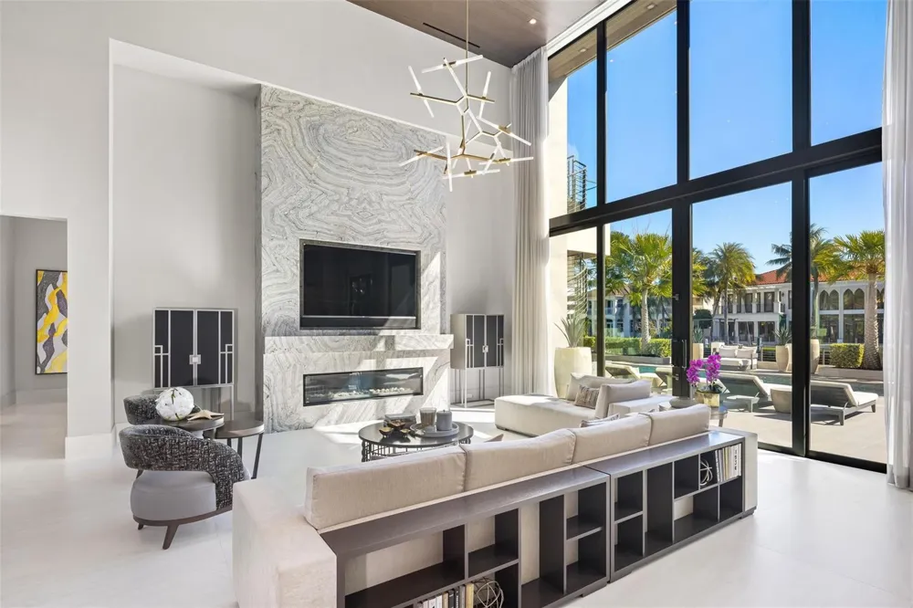 816 Riviera Isle Drive Fort Lauderdale, FL 33301