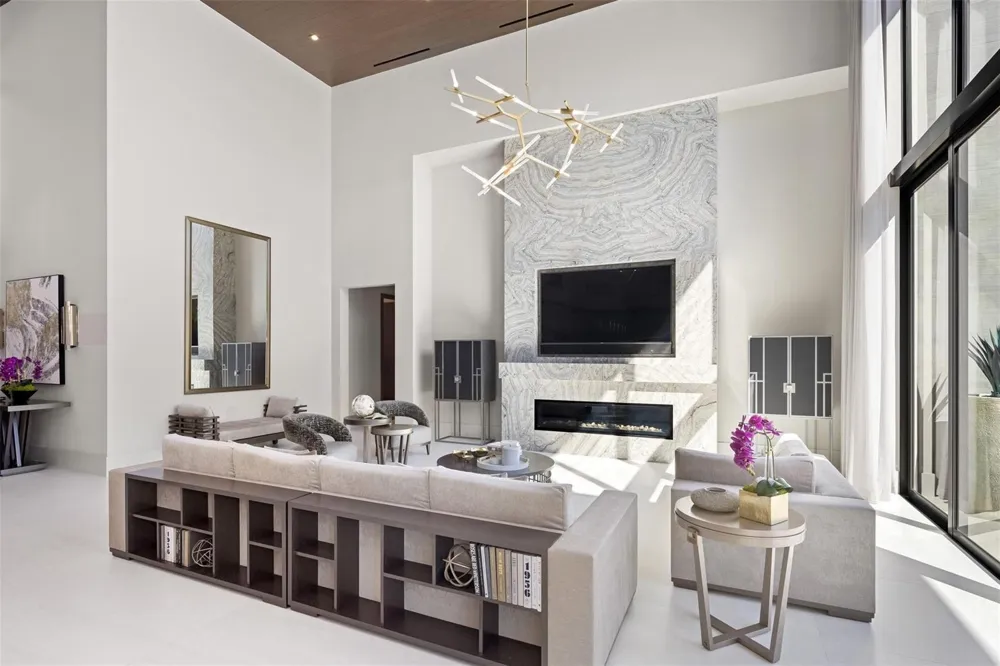 816 Riviera Isle Drive Fort Lauderdale, FL 33301