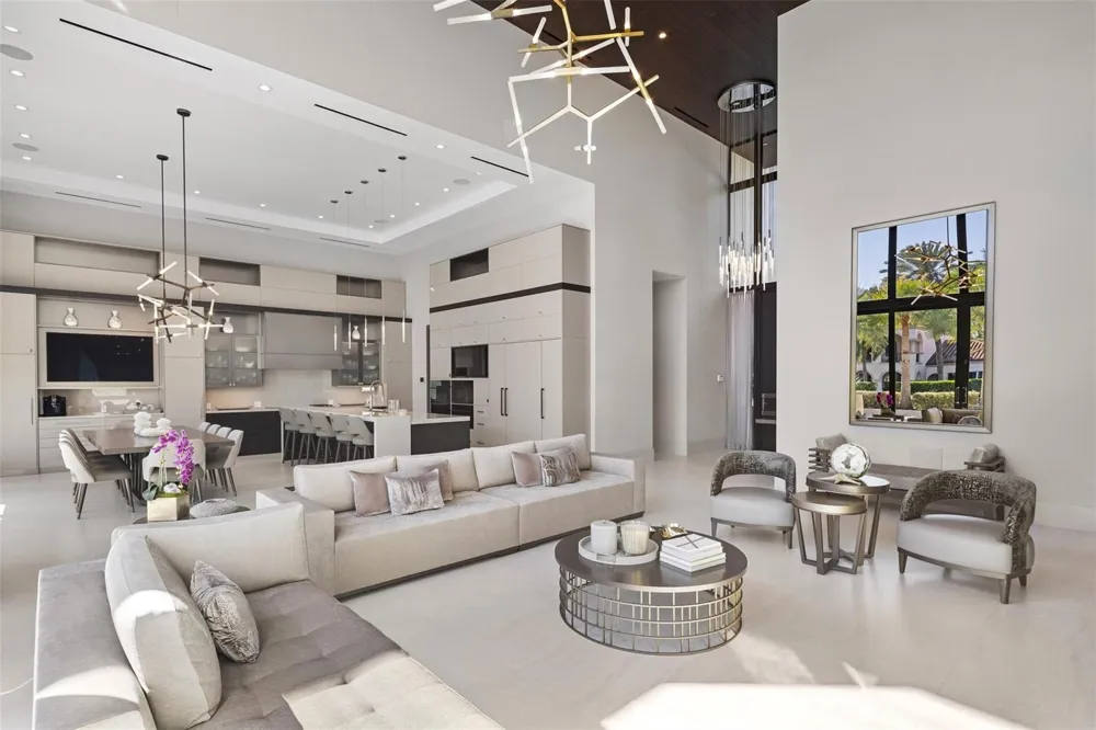 816 Riviera Isle Drive Fort Lauderdale, FL 33301