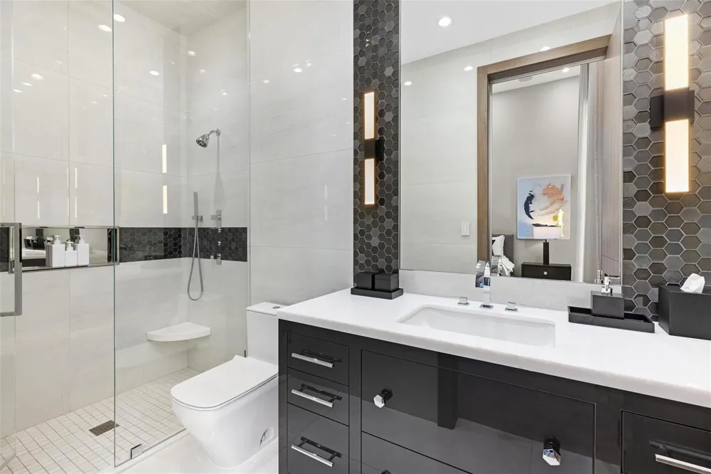 816 Riviera Isle Drive Fort Lauderdale, FL 33301