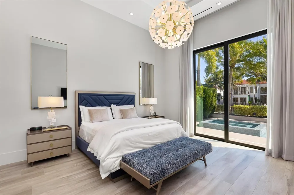 816 Riviera Isle Drive Fort Lauderdale, FL 33301