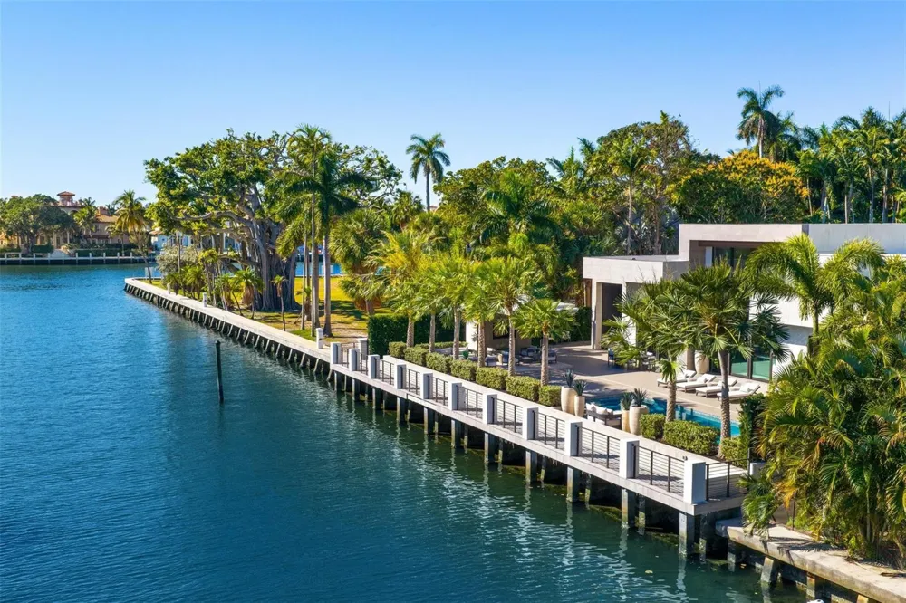 816 Riviera Isle Drive Fort Lauderdale, FL 33301