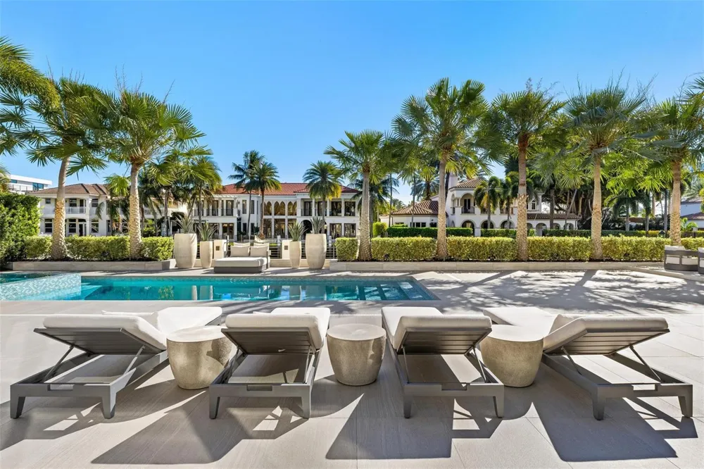 816 Riviera Isle Drive Fort Lauderdale, FL 33301