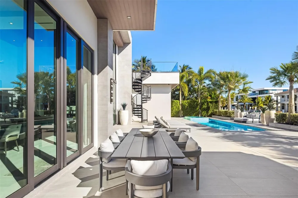 816 Riviera Isle Drive Fort Lauderdale, FL 33301