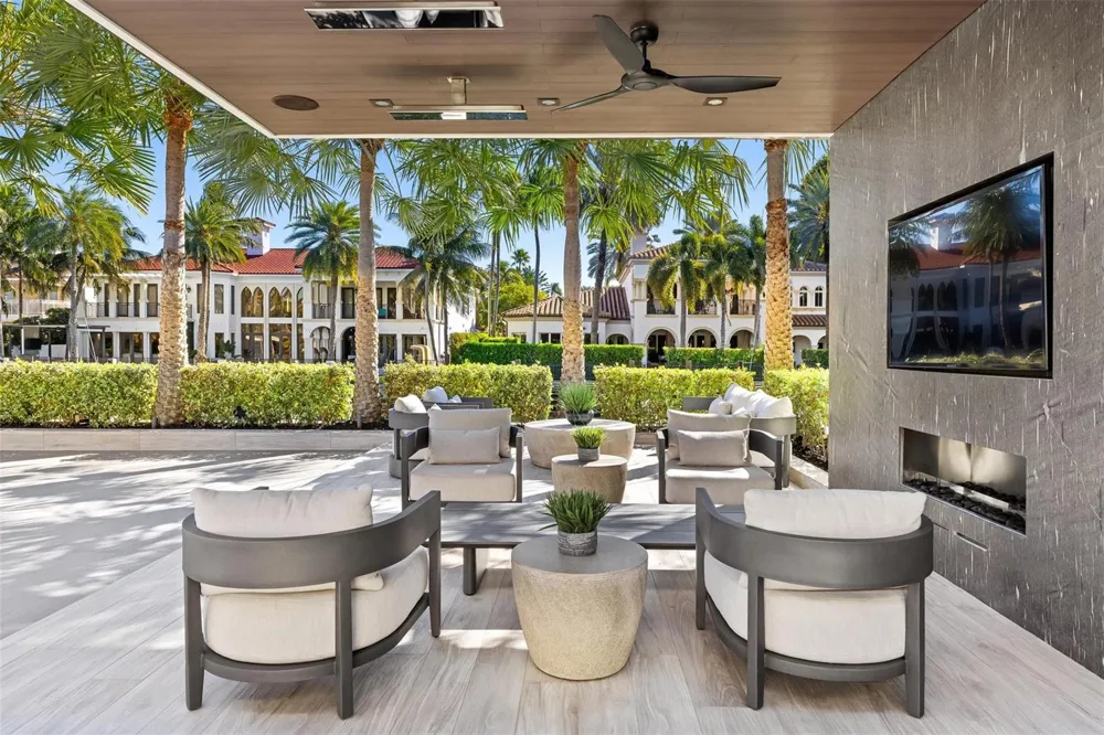816 Riviera Isle Drive Fort Lauderdale, FL 33301