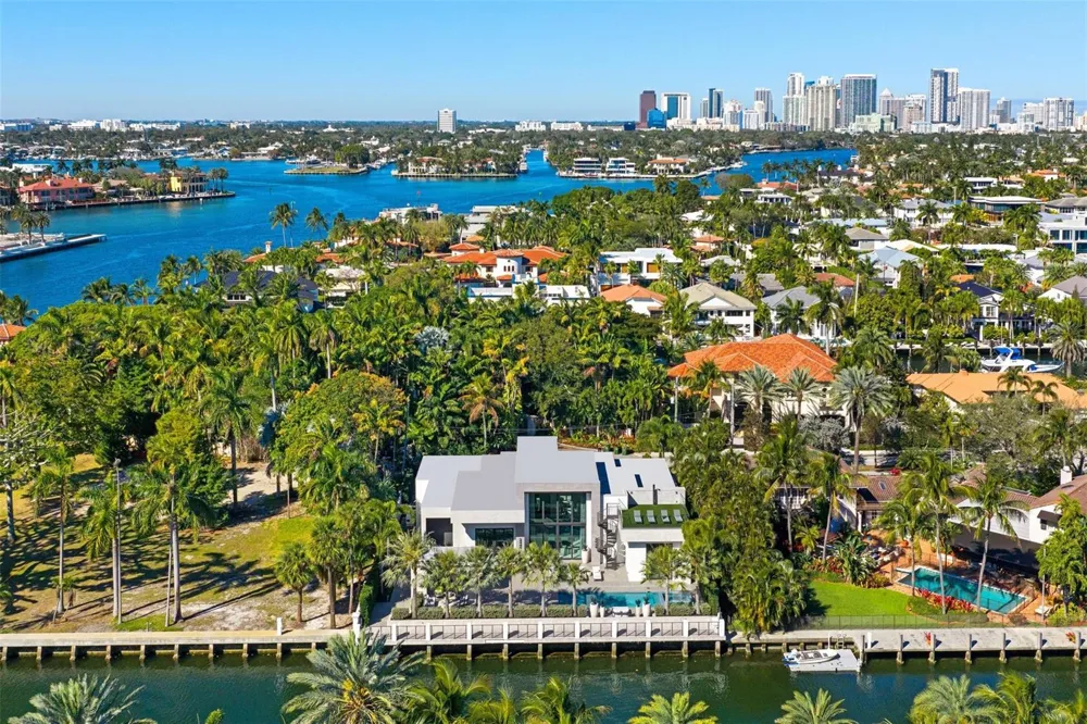 816 Riviera Isle Drive Fort Lauderdale, FL 33301