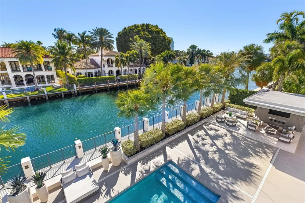 816 Riviera Isle Drive Fort Lauderdale, FL 33301