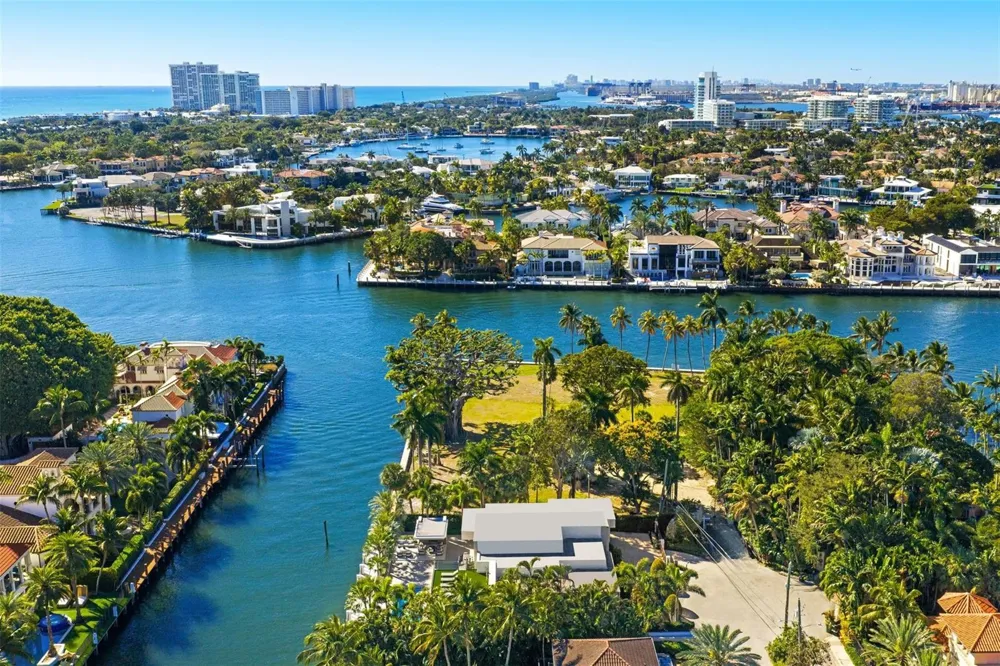816 Riviera Isle Drive Fort Lauderdale, FL 33301