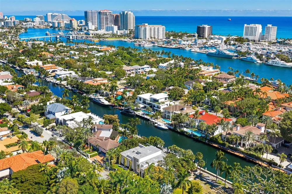 816 Riviera Isle Drive Fort Lauderdale, FL 33301