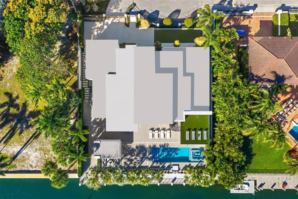 816 Riviera Isle Drive Fort Lauderdale, FL 33301