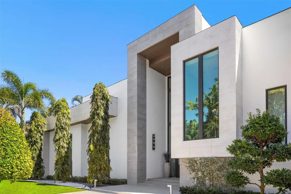 816 Riviera Isle Drive Fort Lauderdale, FL 33301