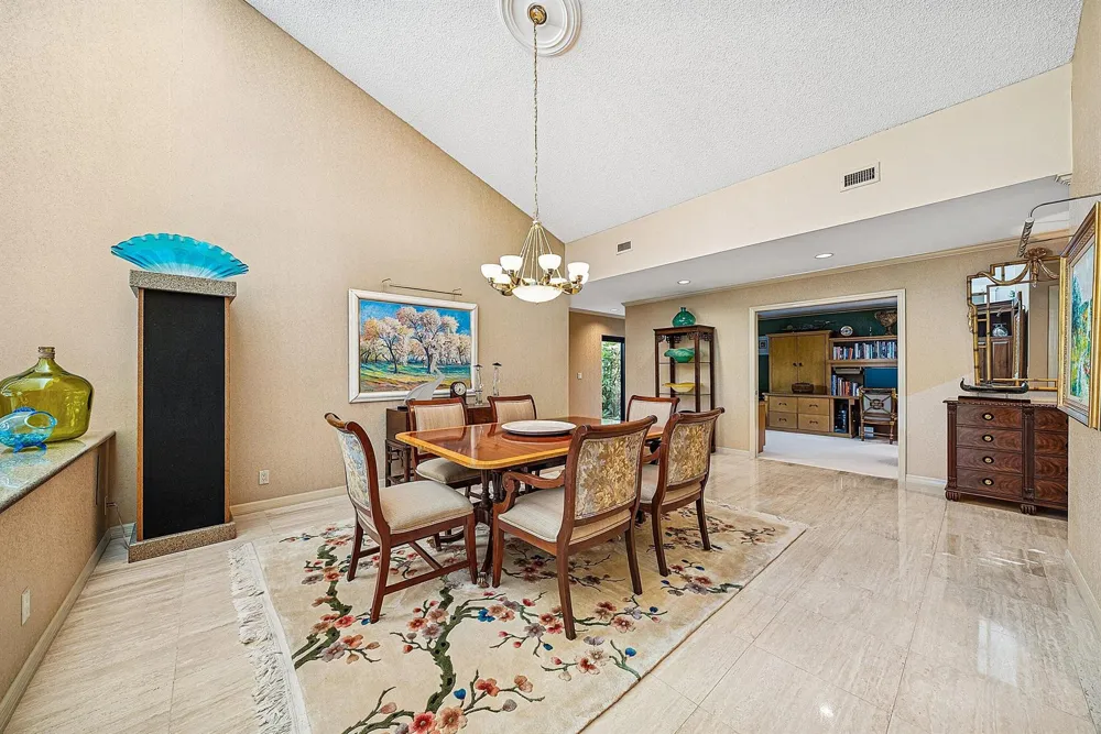 6110 Ocean Boulevard #40 Ocean Ridge, FL 33435
