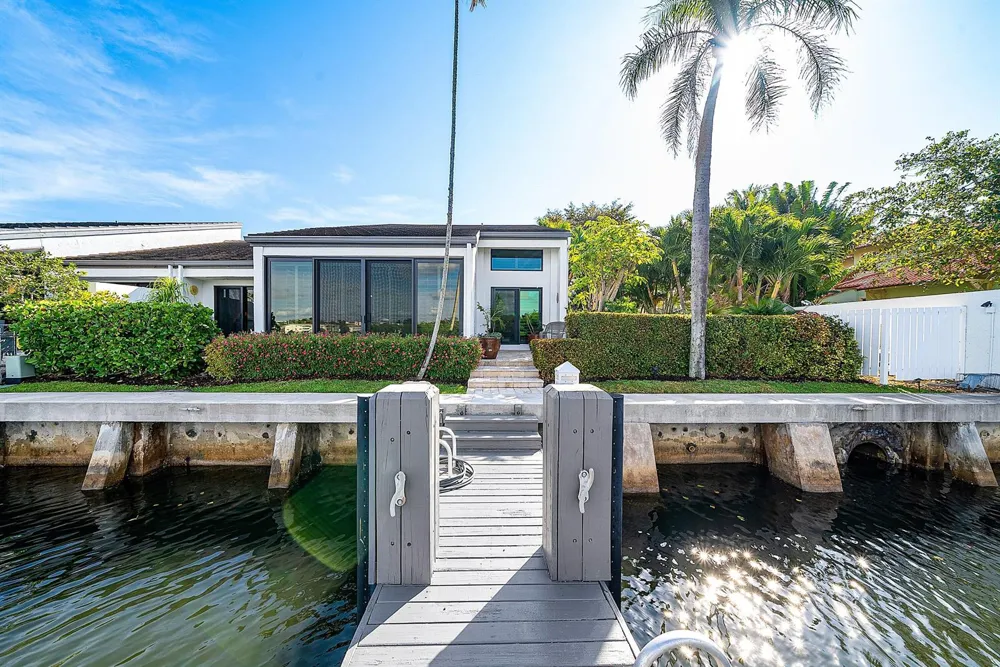 6110 Ocean Boulevard #40 Ocean Ridge, FL 33435