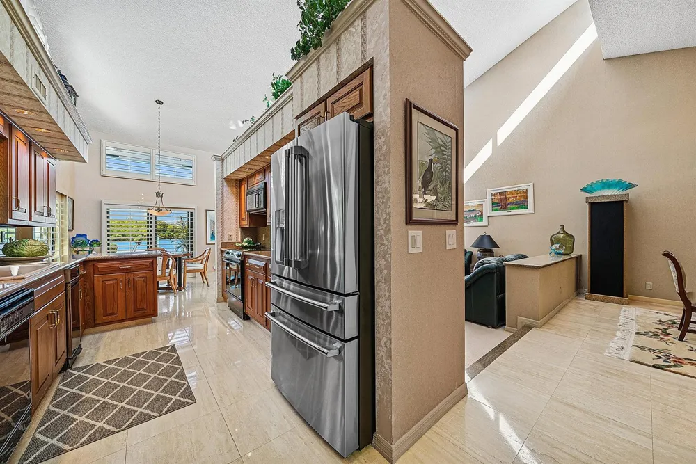 6110 Ocean Boulevard #40 Ocean Ridge, FL 33435