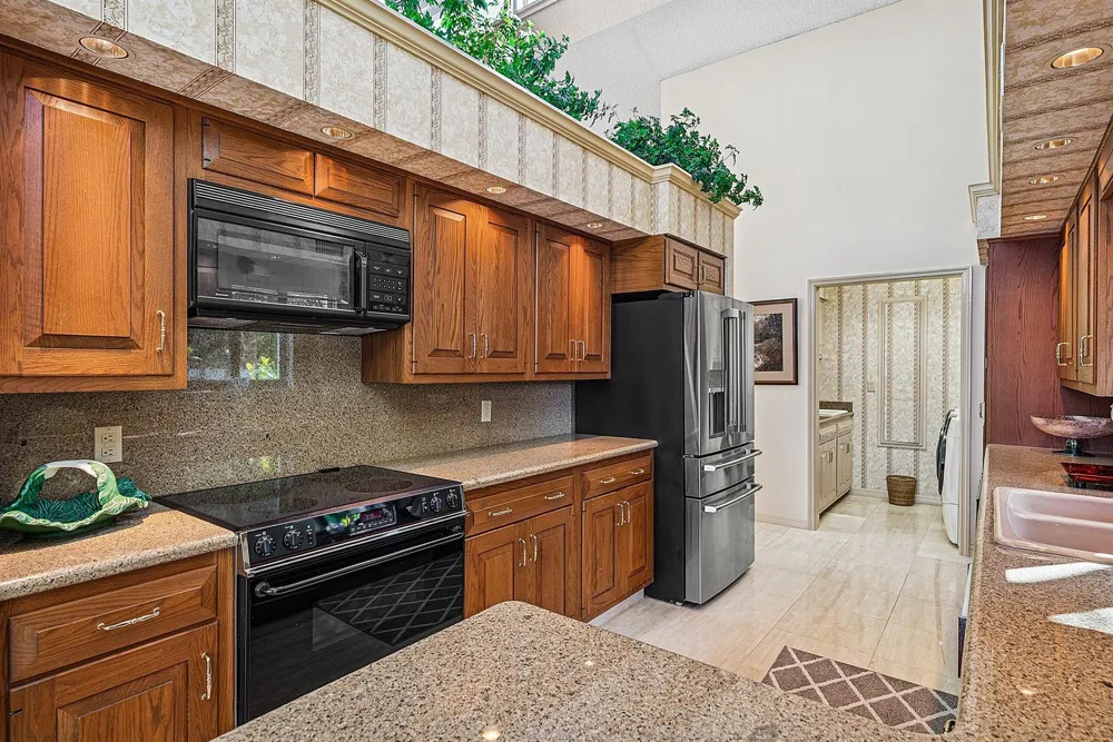 6110 Ocean Boulevard #40 Ocean Ridge, FL 33435