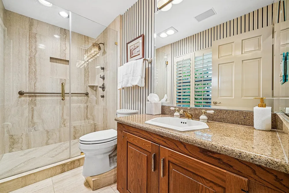 6110 Ocean Boulevard #40 Ocean Ridge, FL 33435