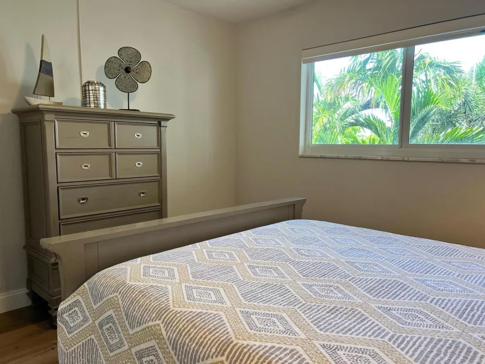52 Yacht Club Drive #308 North Palm Beach, FL 33408