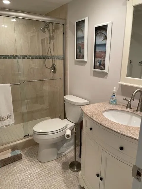 52 Yacht Club Drive #308 North Palm Beach, FL 33408