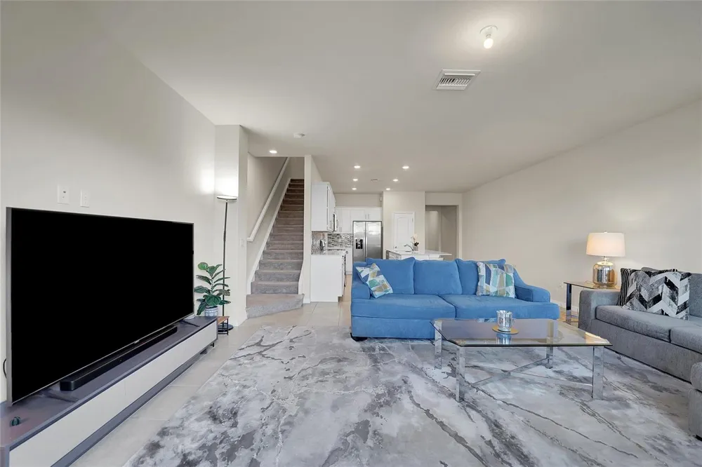 2293 S Appleton Circle Oakland Park, FL 33309
