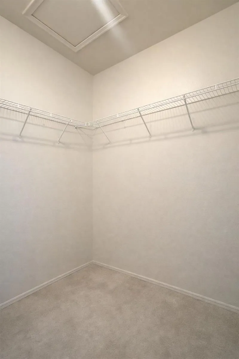 2293 S Appleton Circle Oakland Park, FL 33309