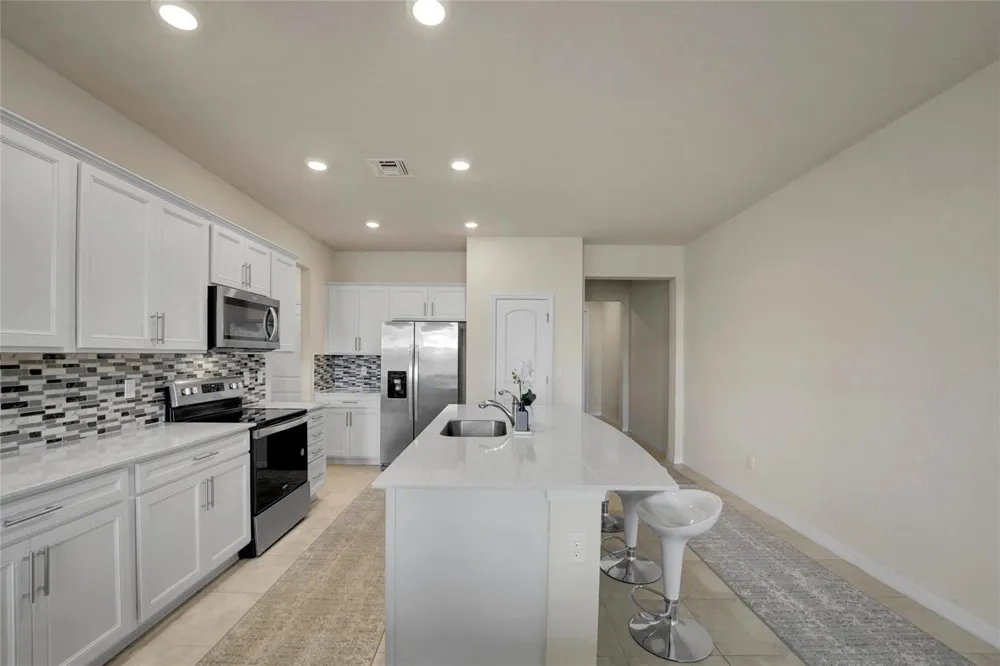 2293 S Appleton Circle Oakland Park, FL 33309