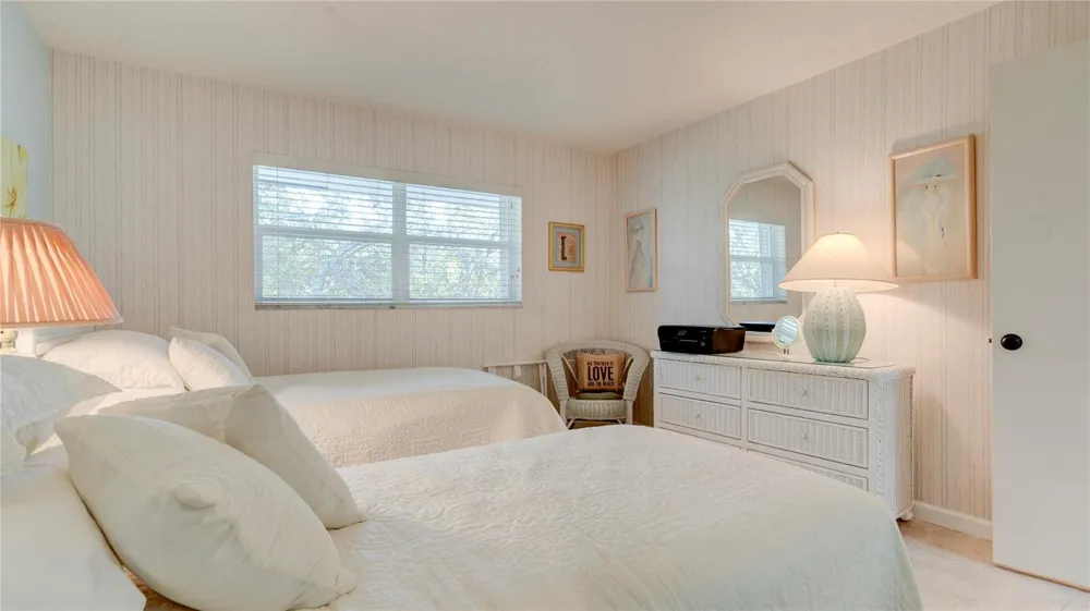 1501 S Ocean Boulevard #325 Lauderdale By The Sea, FL 33062
